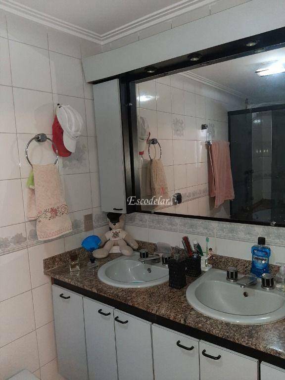 Apartamento à venda com 4 quartos, 219m² - Foto 14