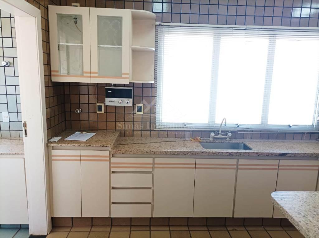 Apartamento à venda com 4 quartos, 204m² - Foto 29