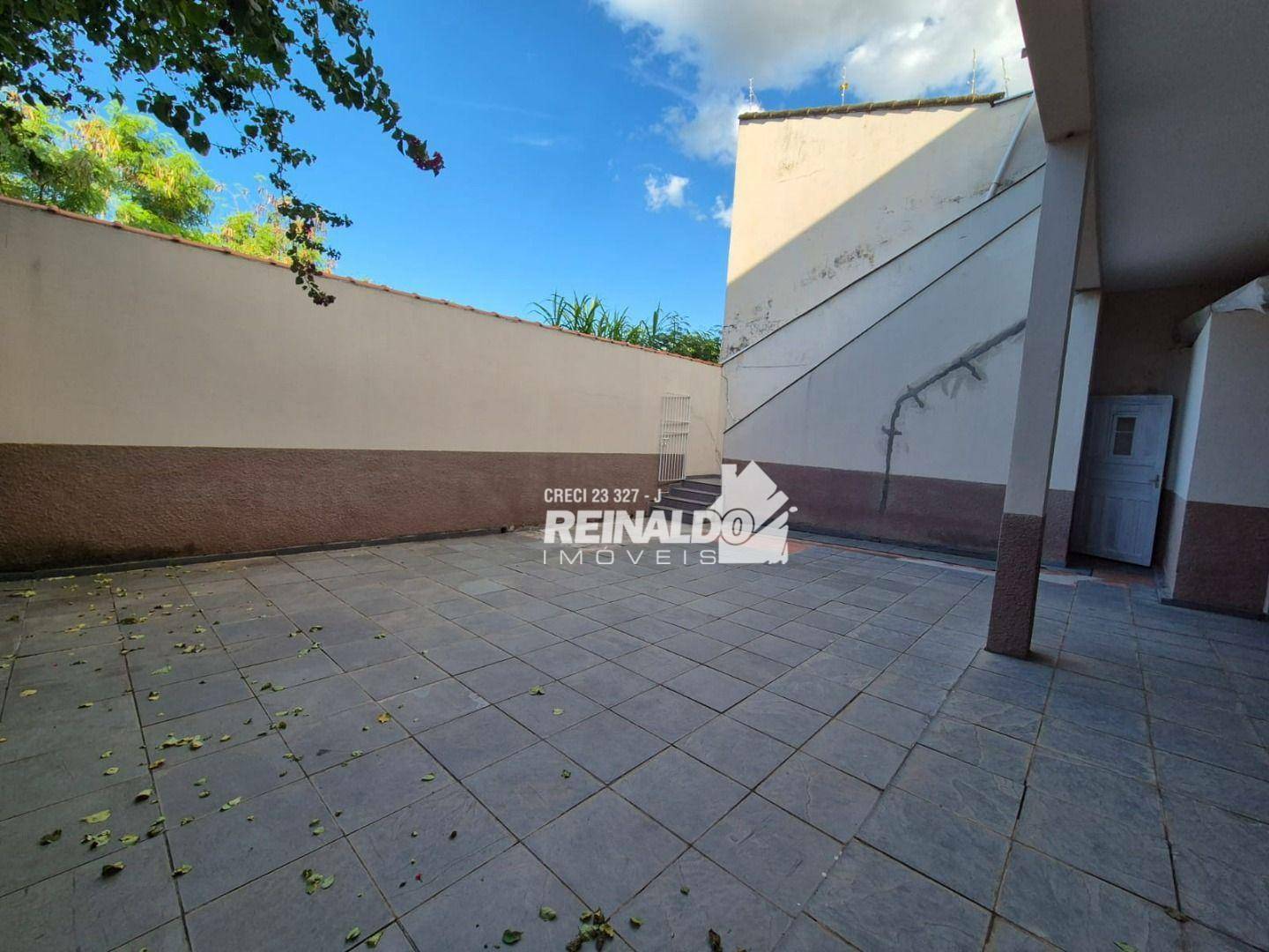 Casa à venda com 3 quartos, 237m² - Foto 37