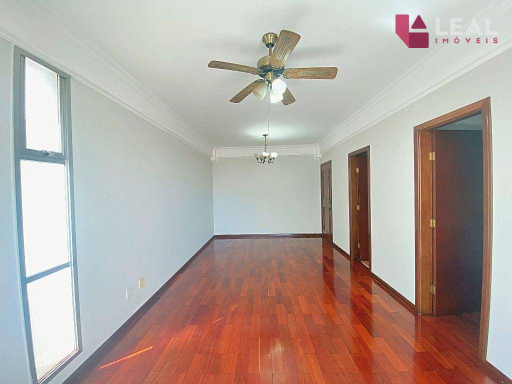 Apartamento, 3 quartos, 110 m² - Foto 2