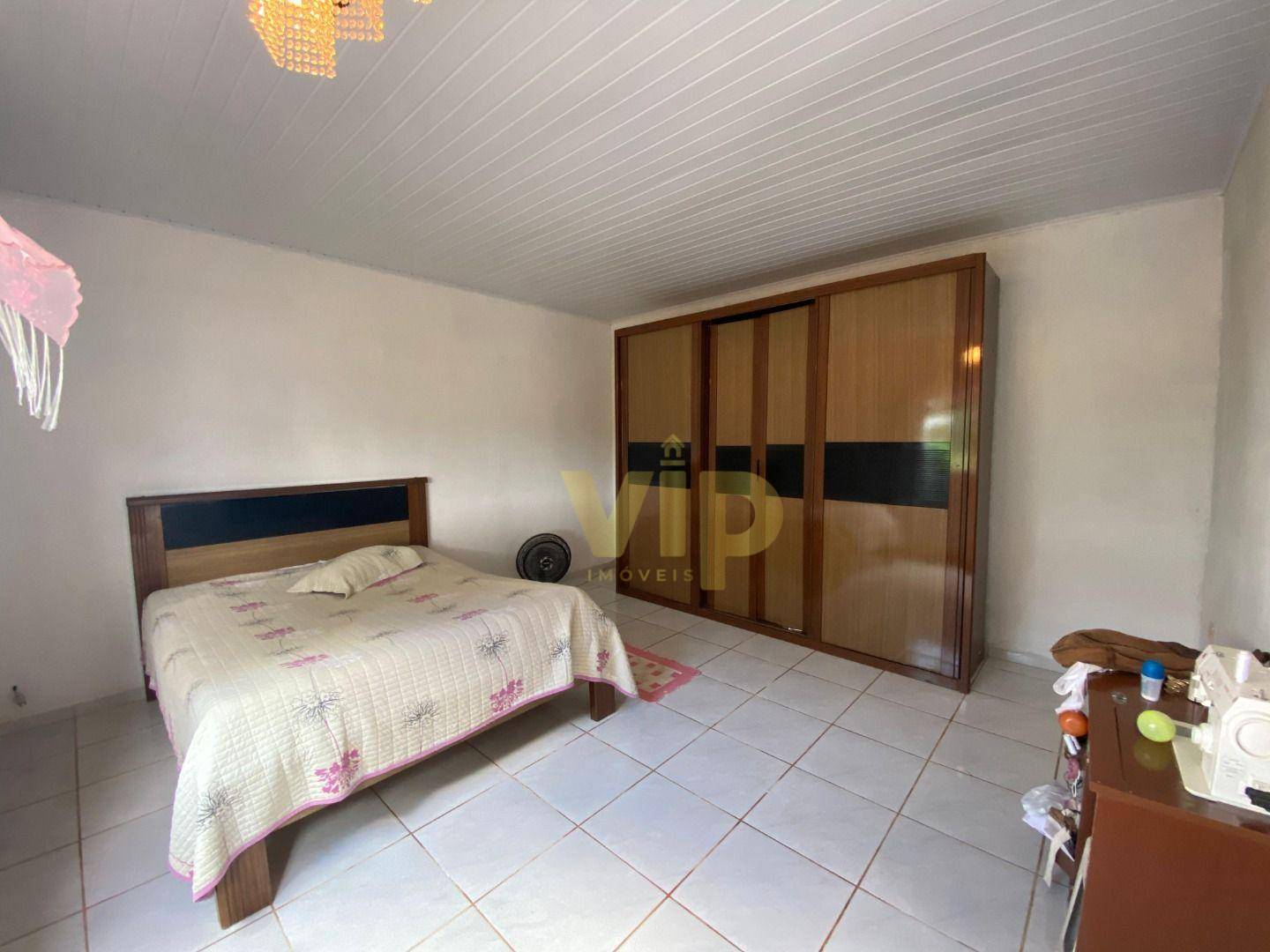 Chácara à venda com 2 quartos, 200m² - Foto 7