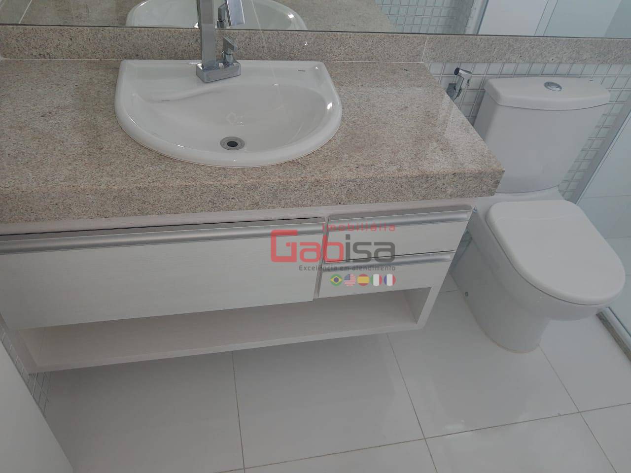 Apartamento para alugar com 3 quartos, 130m² - Foto 16