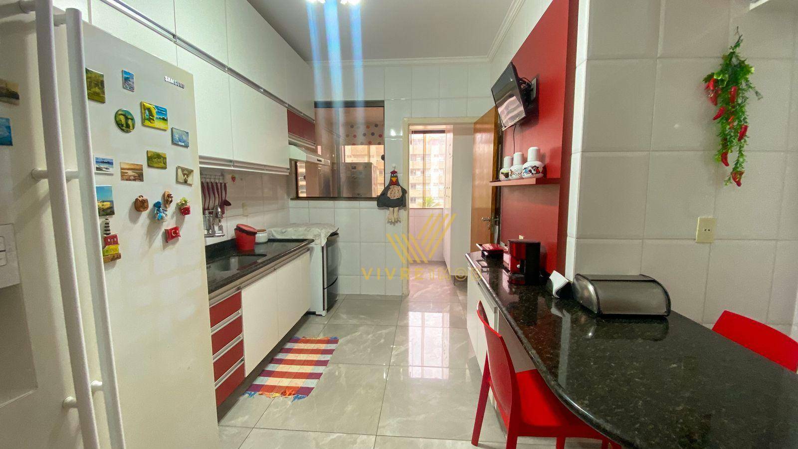 Apartamento à venda com 3 quartos, 130m² - Foto 11