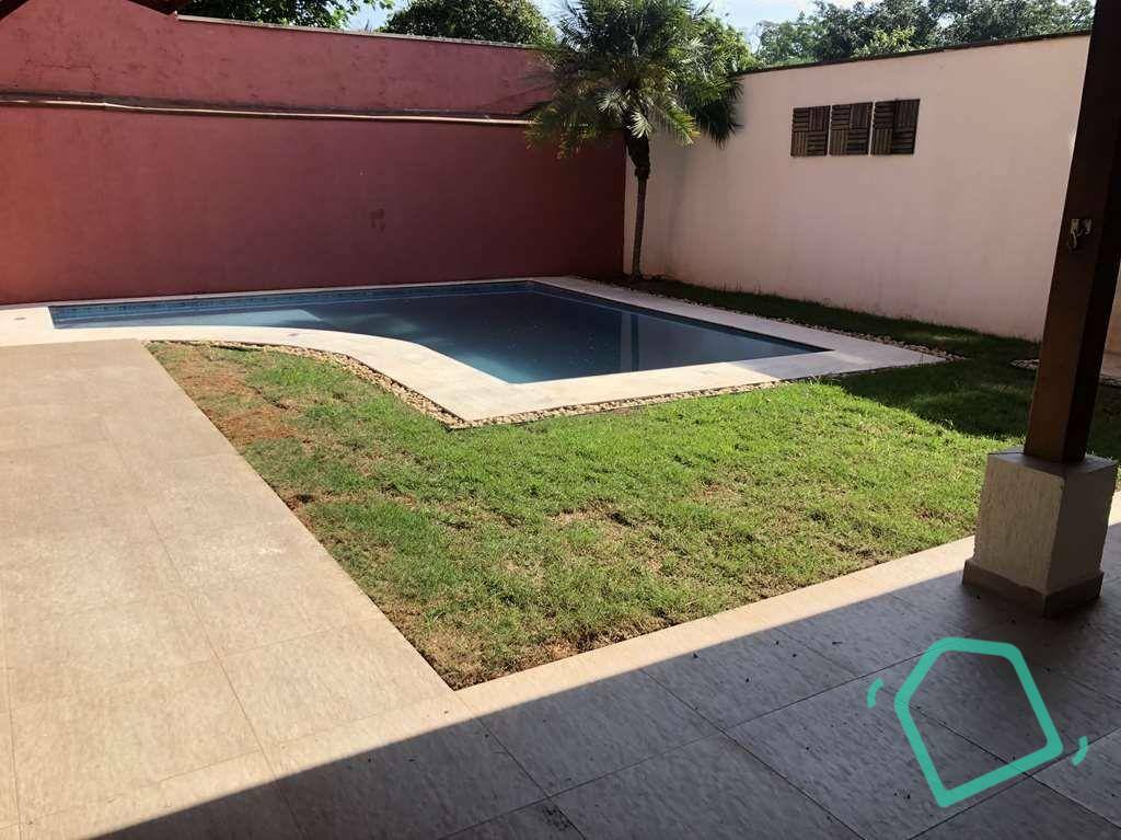 Casa de Condomínio à venda com 4 quartos, 347m² - Foto 12