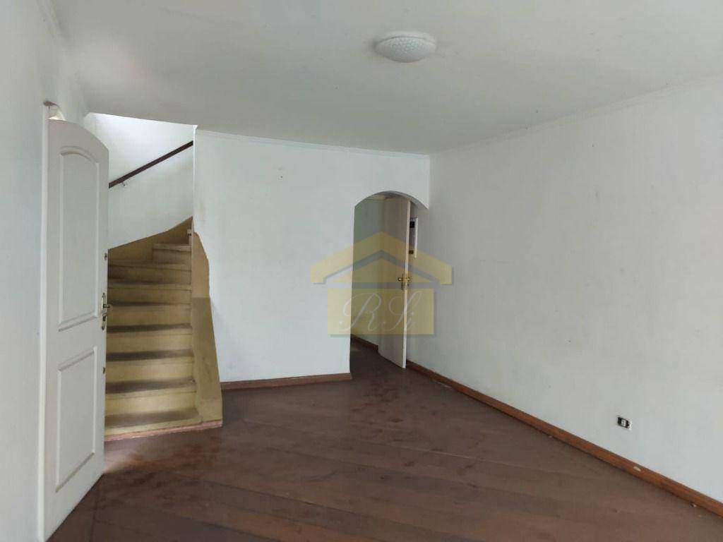 Sobrado à venda com 3 quartos, 138m² - Foto 4