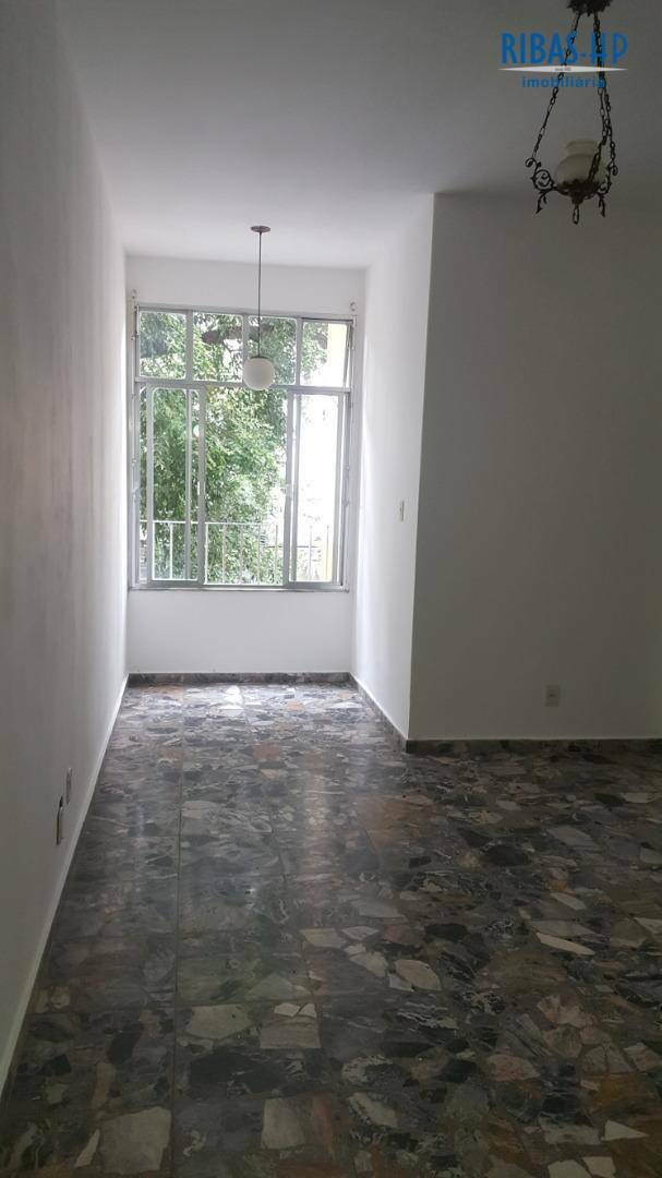 Apartamento à venda com 1 quarto, 53m² - Foto 8