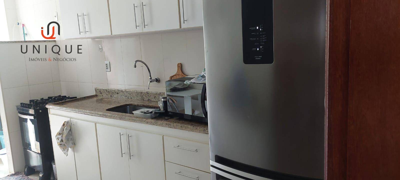 Apartamento para alugar com 2 quartos, 70m² - Foto 17