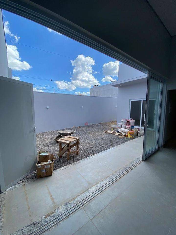 Casa à venda com 3 quartos, 134m² - Foto 19