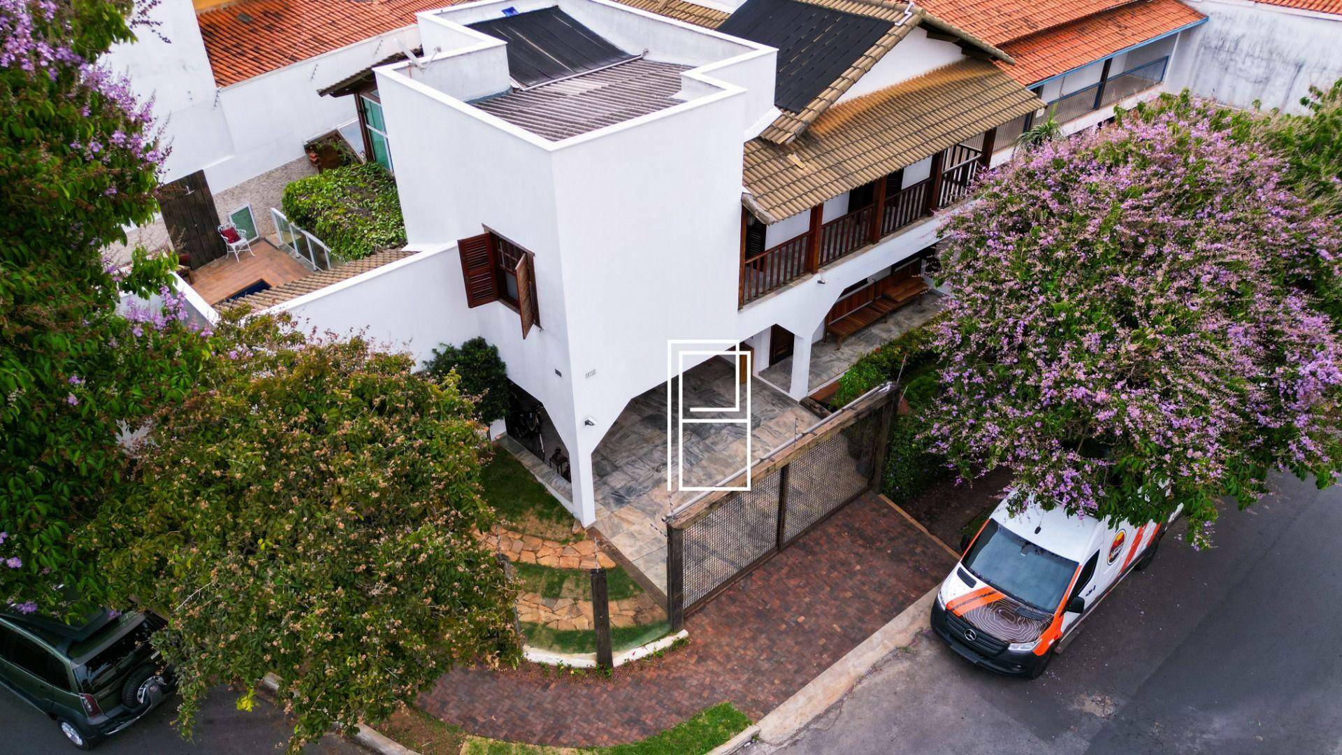 Casa à venda com 4 quartos, 300m² - Foto 5