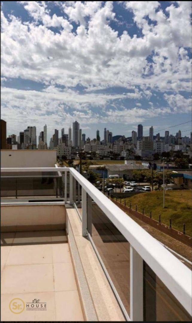 Sobrado à venda com 3 quartos, 231m² - Foto 19