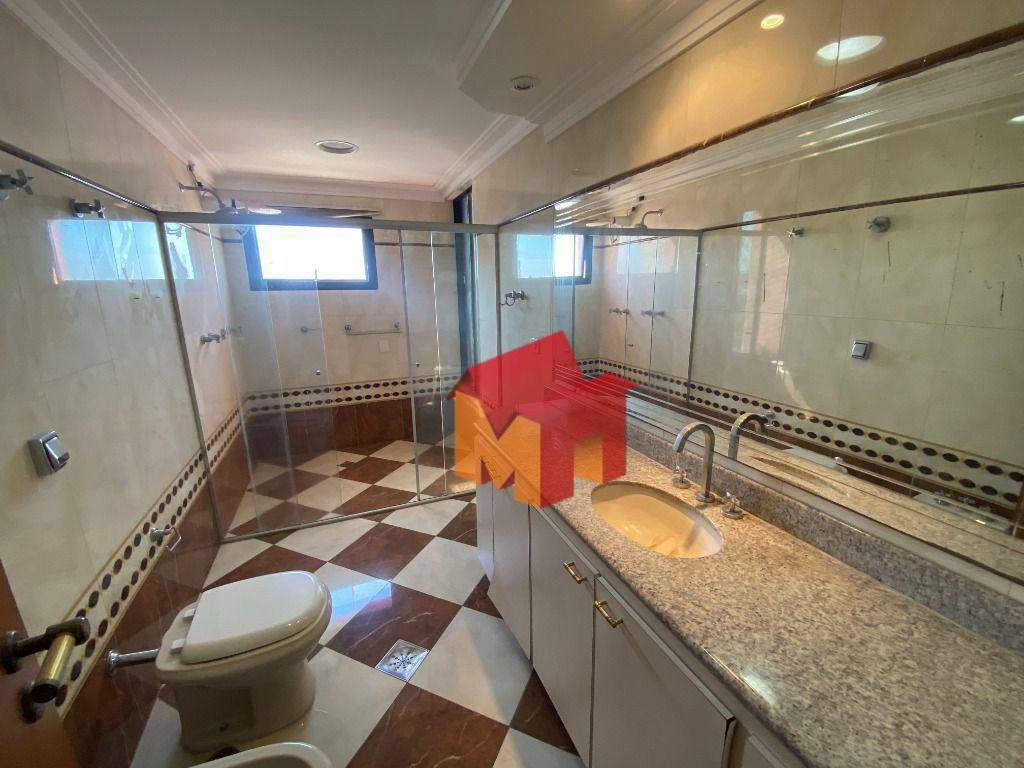 Apartamento à venda com 3 quartos, 210m² - Foto 10