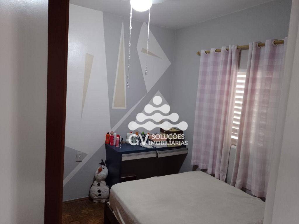 Casa à venda com 4 quartos, 130m² - Foto 9