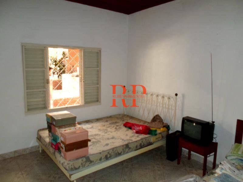 Chácara à venda com 8 quartos, 600m² - Foto 15