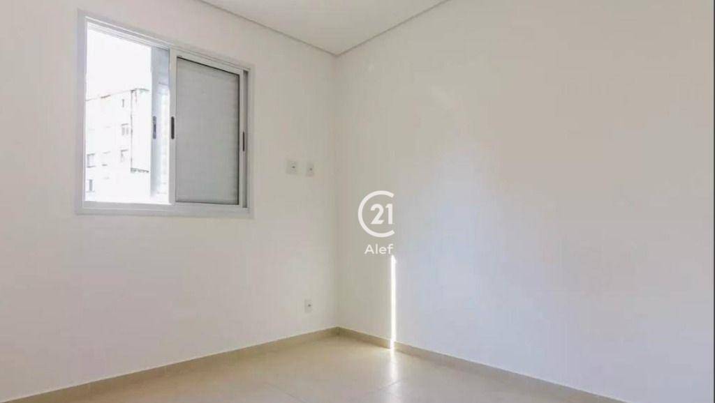 Apartamento à venda e aluguel com 2 quartos, 45m² - Foto 4