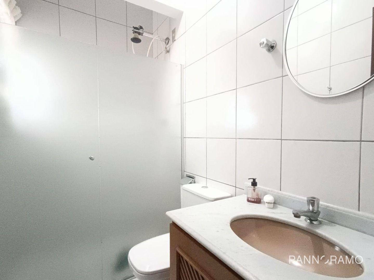 Casa à venda com 4 quartos, 210m² - Foto 10