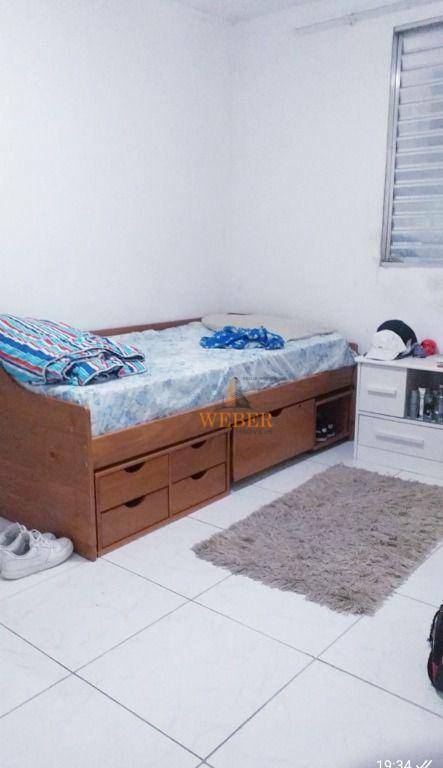 Apartamento à venda com 2 quartos, 55m² - Foto 3