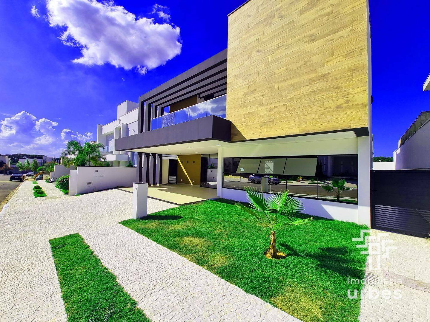 Casa de Condomínio à venda com 3 quartos, 309m² - Foto 4
