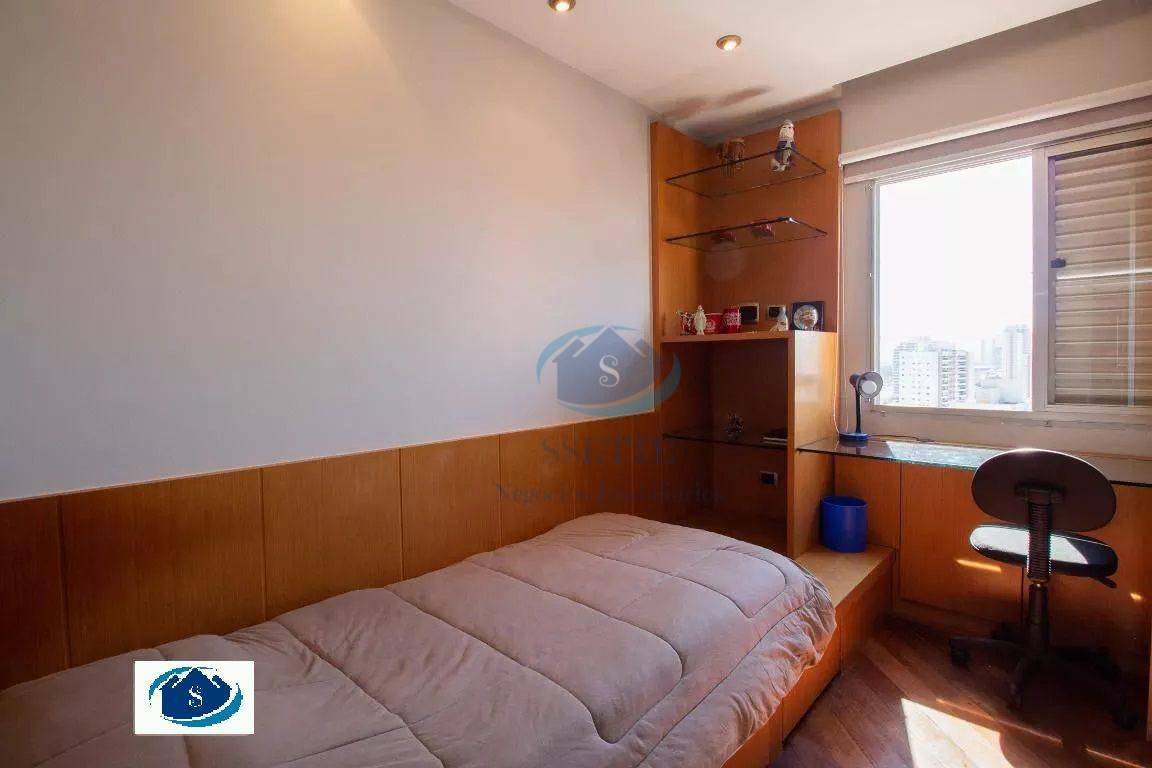 Apartamento à venda com 3 quartos, 159m² - Foto 30