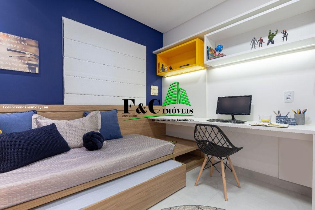 Apartamento à venda com 2 quartos, 70m² - Foto 7