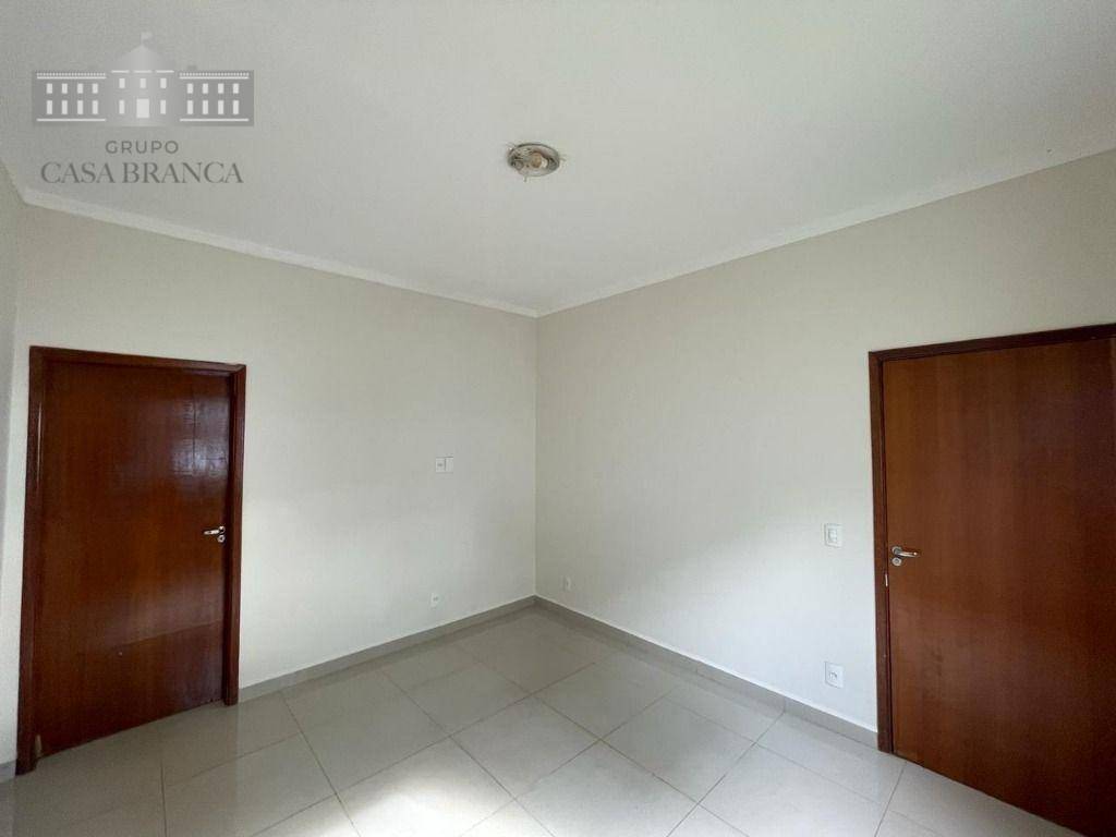 Casa à venda com 2 quartos, 82m² - Foto 6