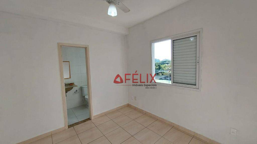 Apartamento à venda com 2 quartos, 67m² - Foto 10