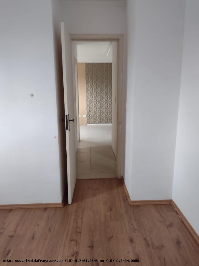 Apartamento à venda com 2 quartos, 51m² - Foto 2