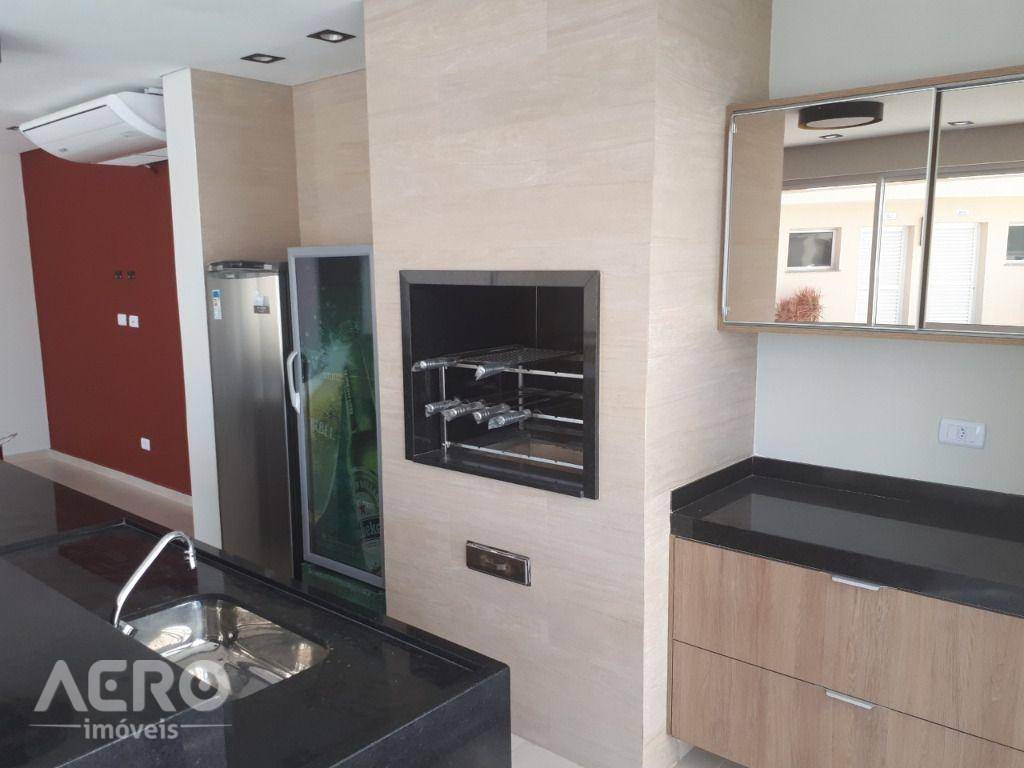 Apartamento para alugar com 3 quartos, 98m² - Foto 6