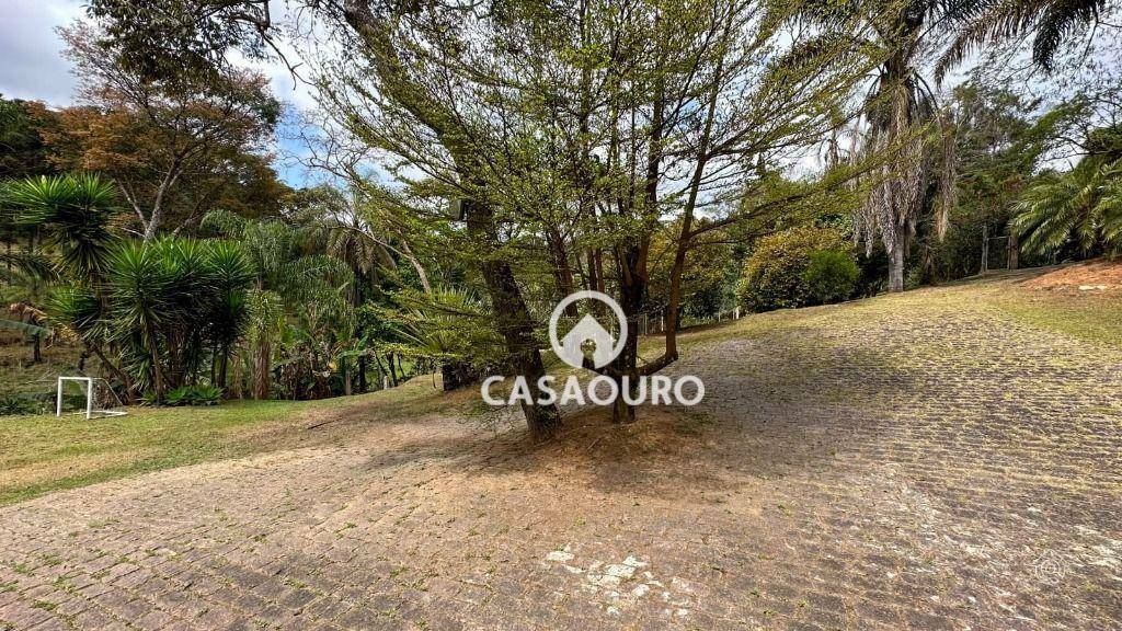 Casa de Condomínio à venda com 3 quartos, 360m² - Foto 36