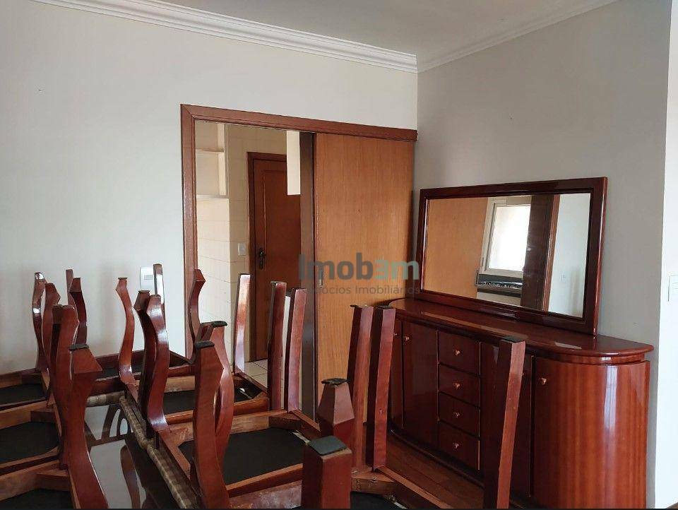 Apartamento à venda com 3 quartos, 110m² - Foto 5