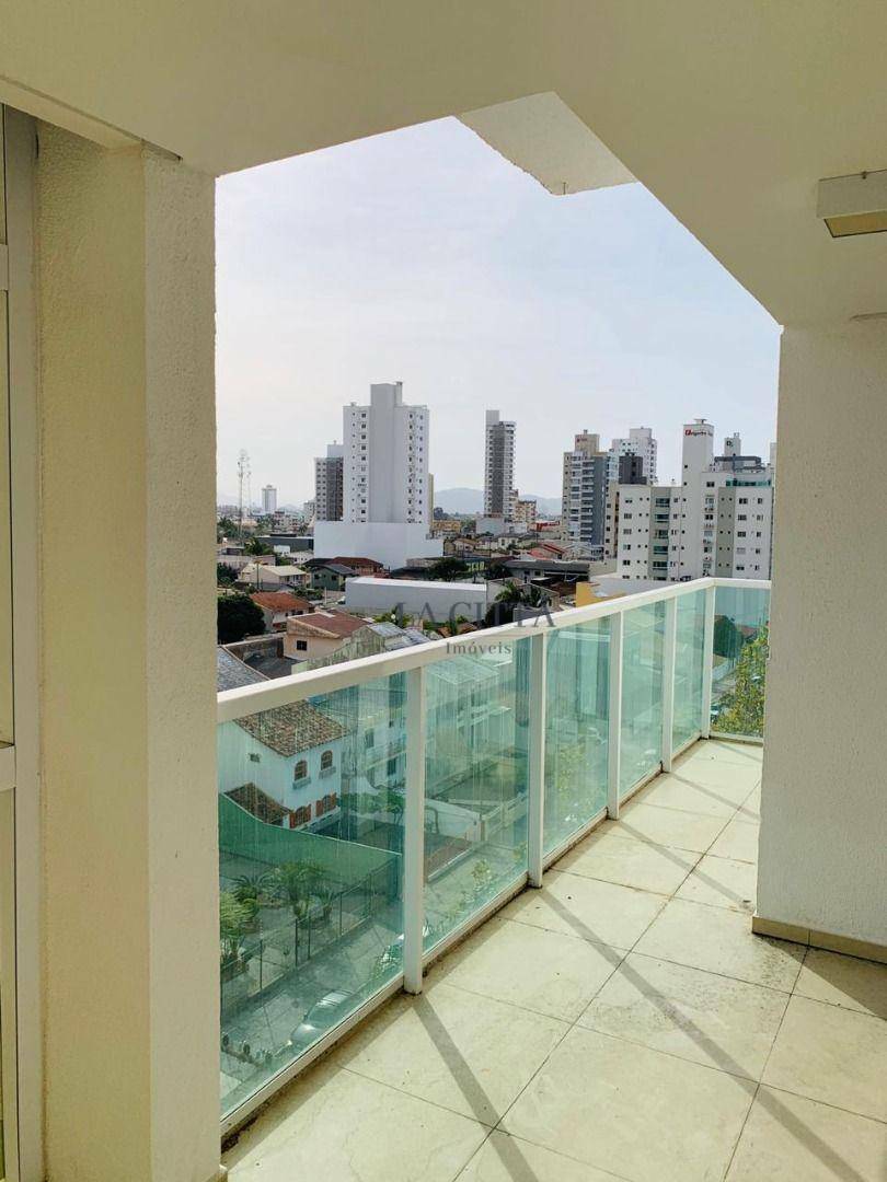 Apartamento à venda com 2 quartos, 91m² - Foto 17