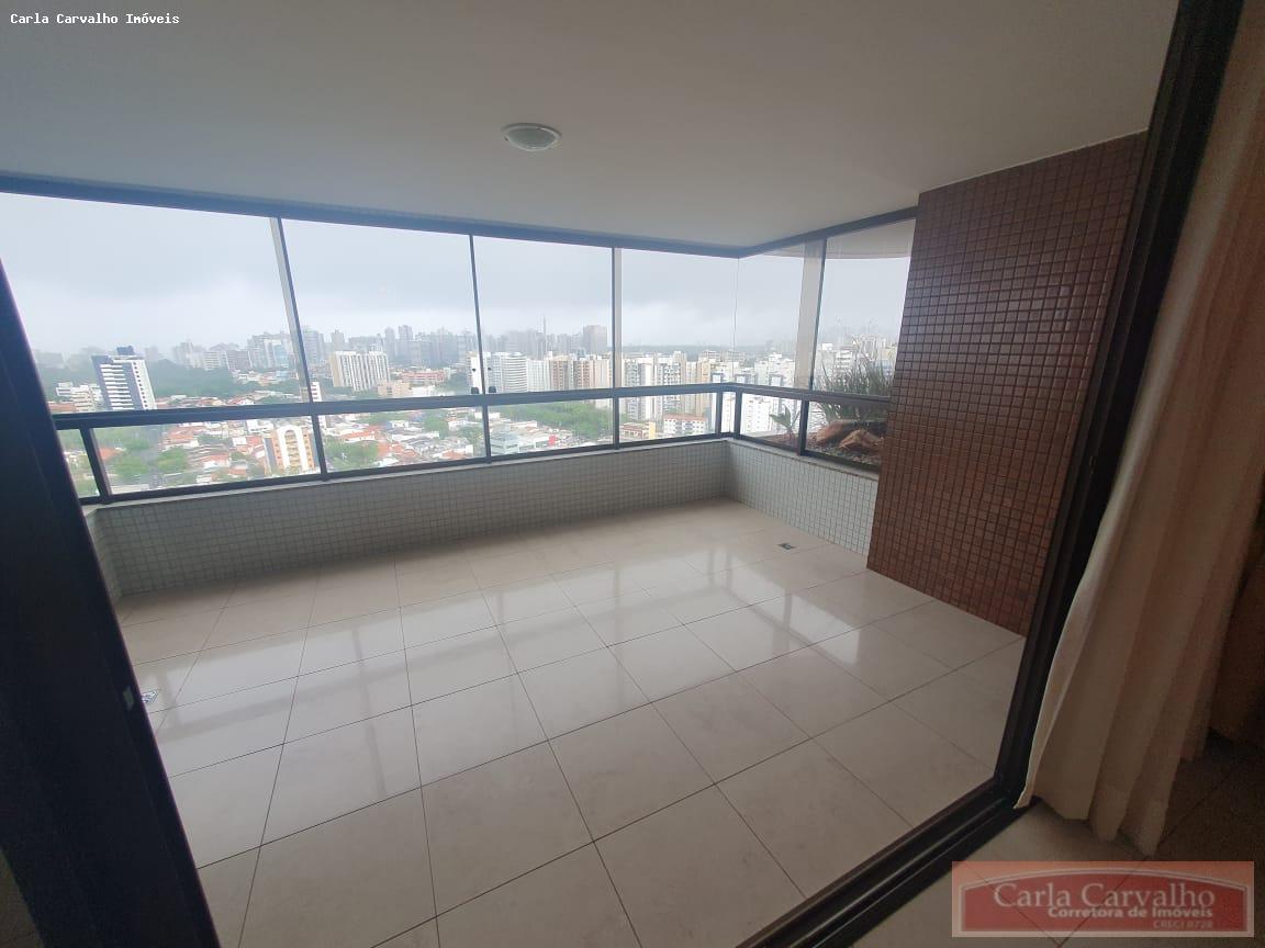 Apartamento à venda com 3 quartos, 198m² - Foto 1