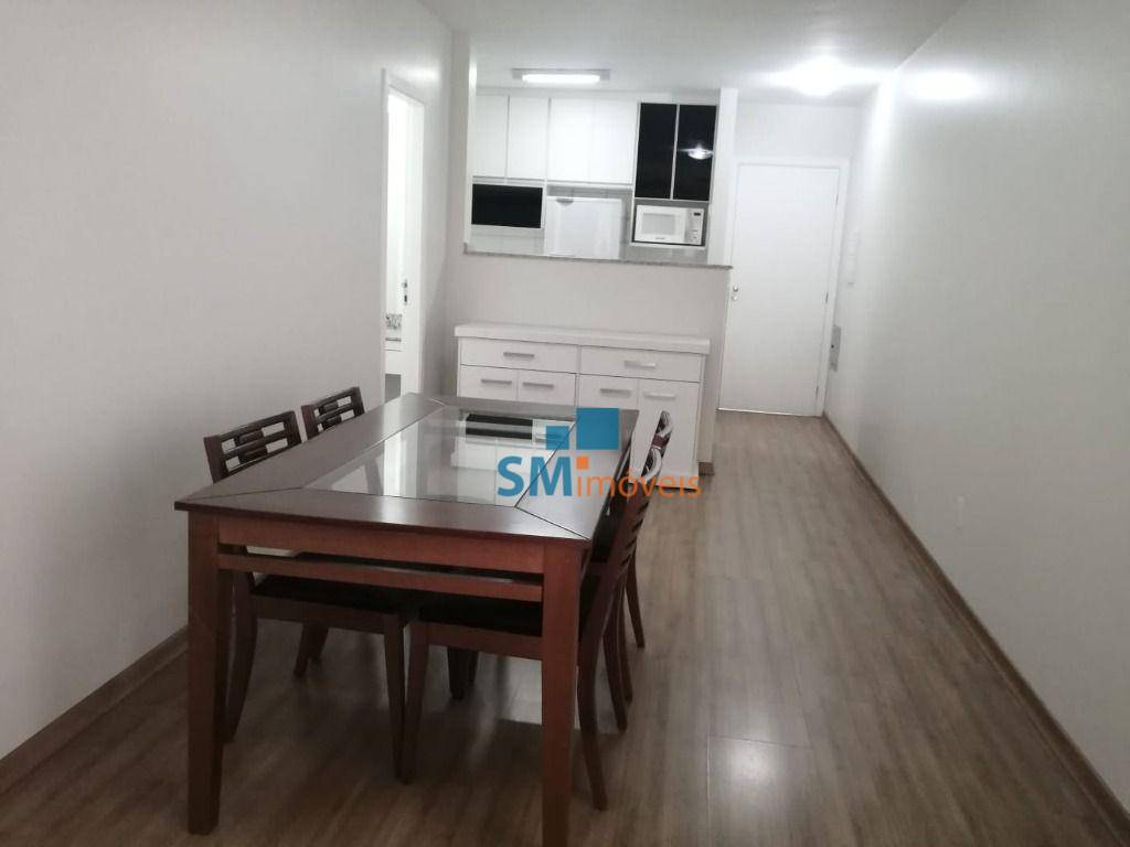 Apartamento para alugar com 2 quartos, 80m² - Foto 8