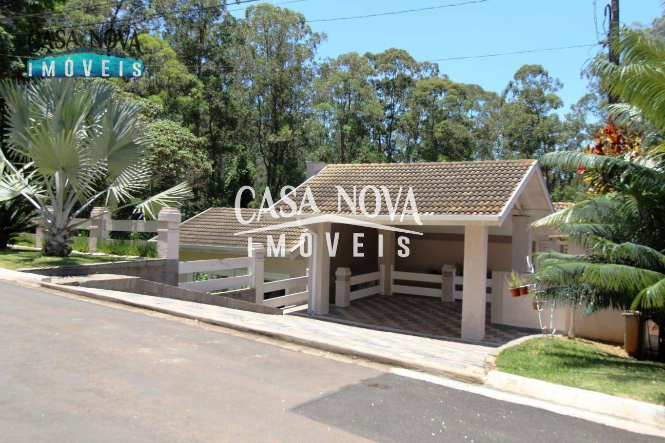 Casa de Condomínio para alugar com 3 quartos, 400m² - Foto 23