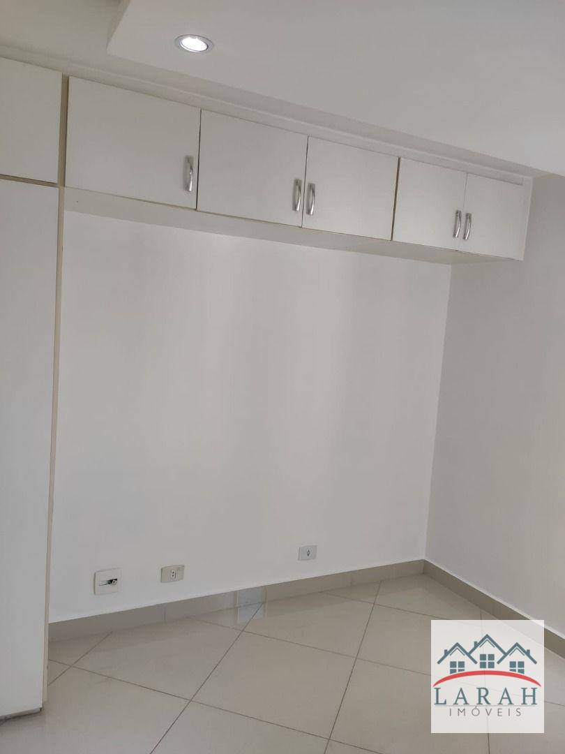 Apartamento à venda com 2 quartos, 67m² - Foto 8