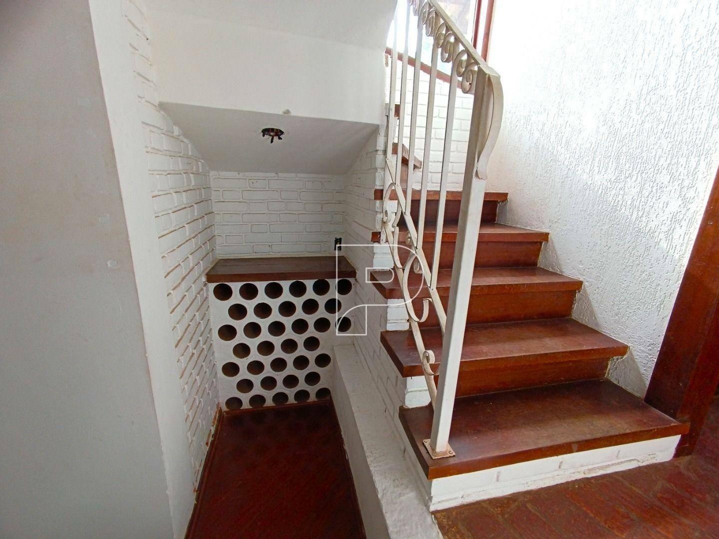 Casa de Condomínio à venda com 3 quartos, 240m² - Foto 12