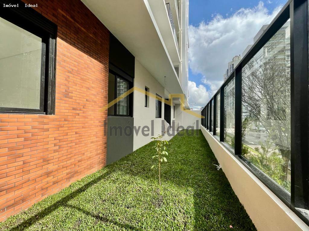 Apartamento à venda com 3 quartos, 144m² - Foto 1