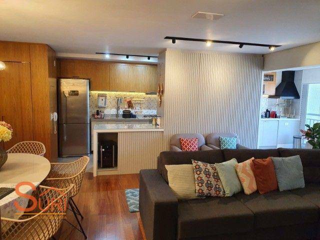 Apartamento à venda com 2 quartos, 95m² - Foto 1