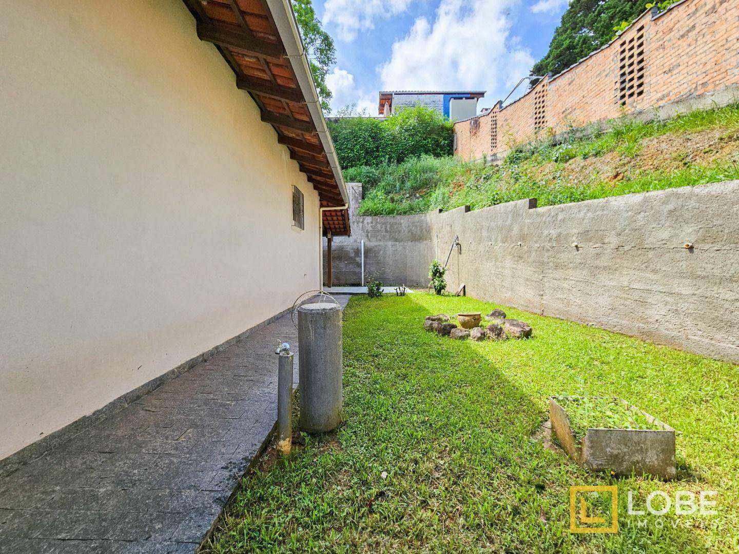 Casa à venda com 6 quartos, 700M2 - Foto 6