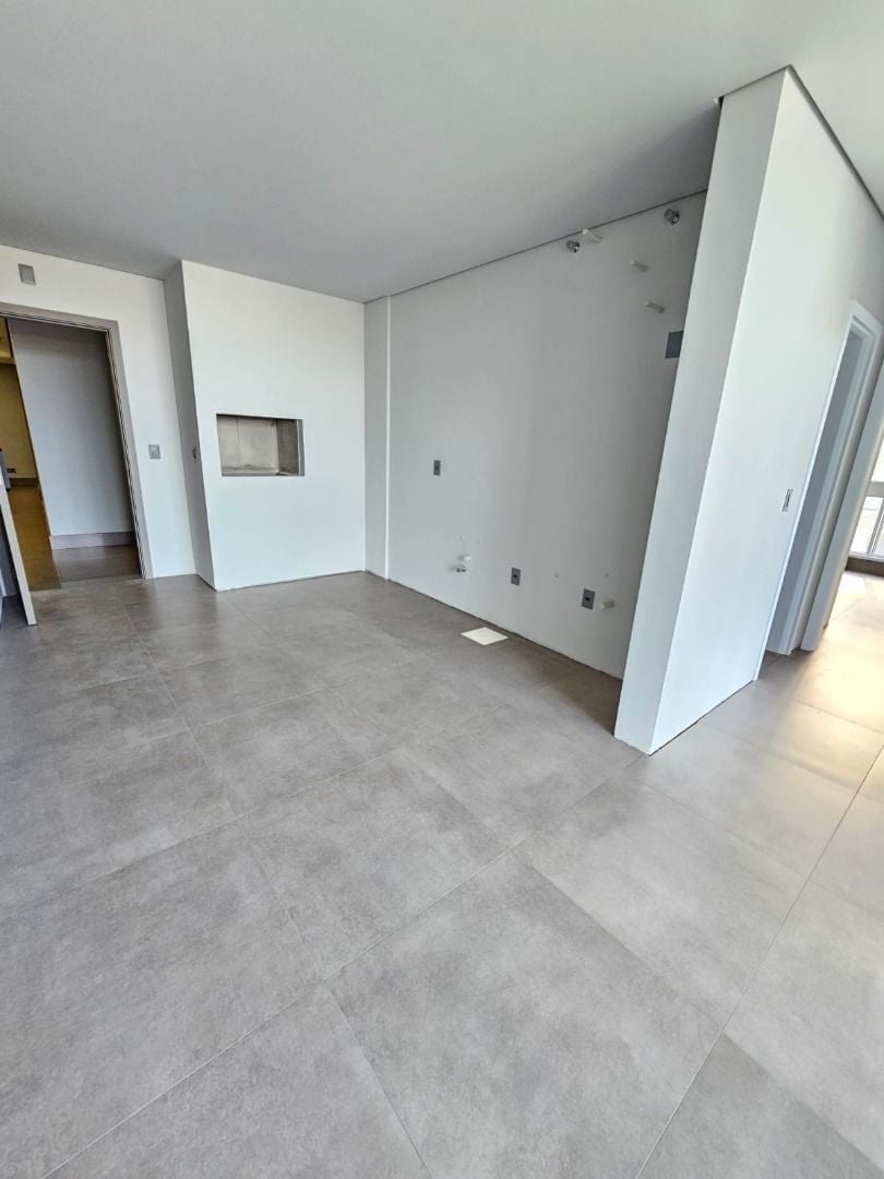 Apartamento à venda com 1 quarto, 93m² - Foto 5