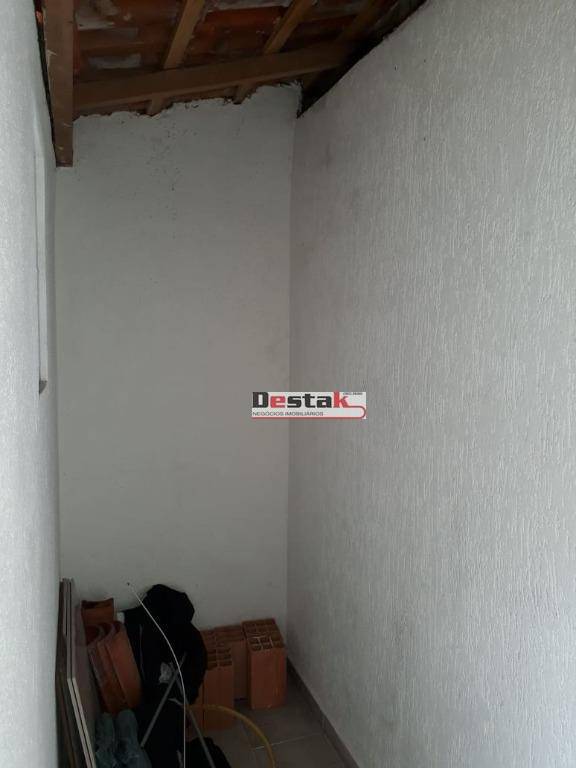 Sobrado à venda com 3 quartos, 115m² - Foto 2