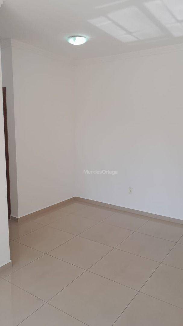 Apartamento à venda com 2 quartos, 78m² - Foto 8