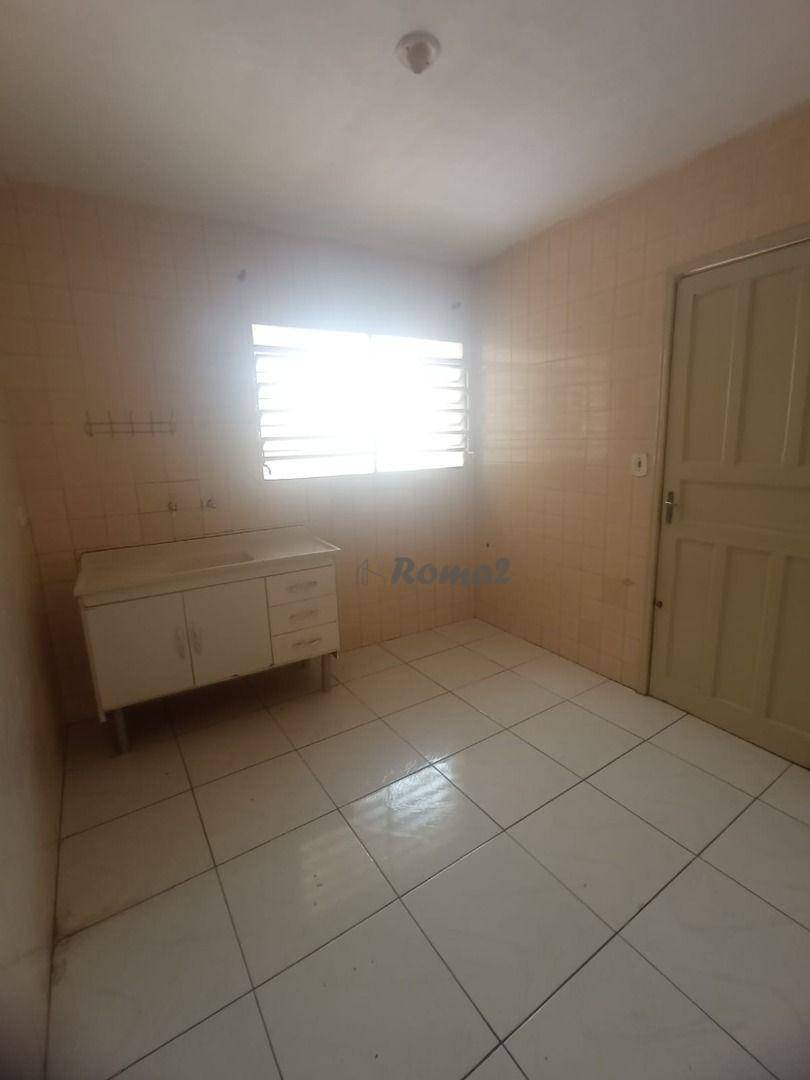 Casa para alugar com 1 quarto, 50M2 - Foto 13