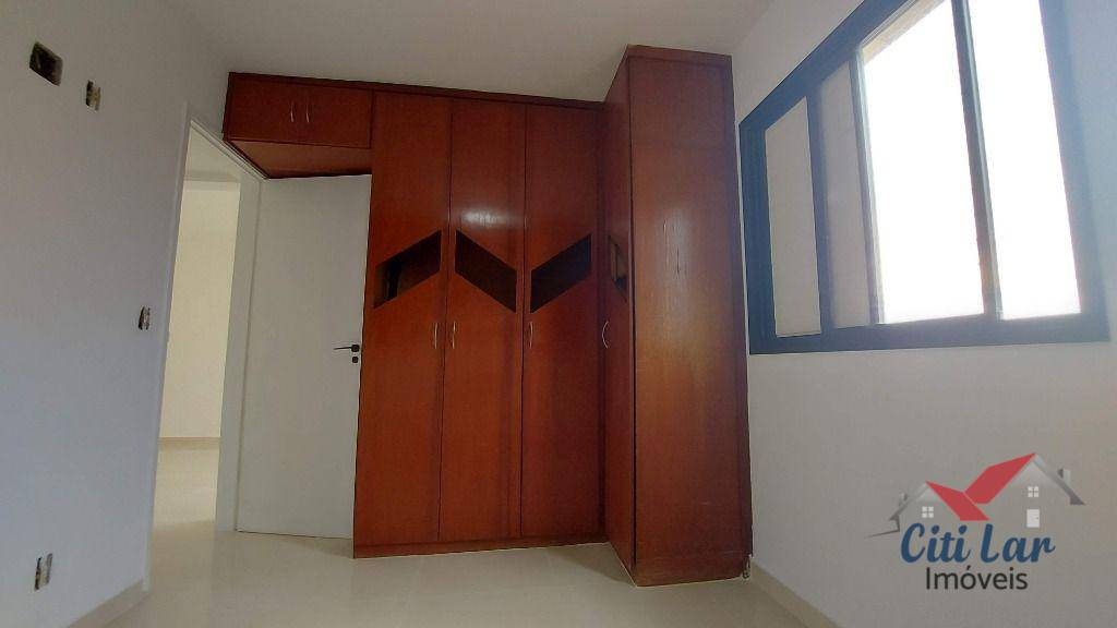 Apartamento à venda com 2 quartos, 60m² - Foto 6