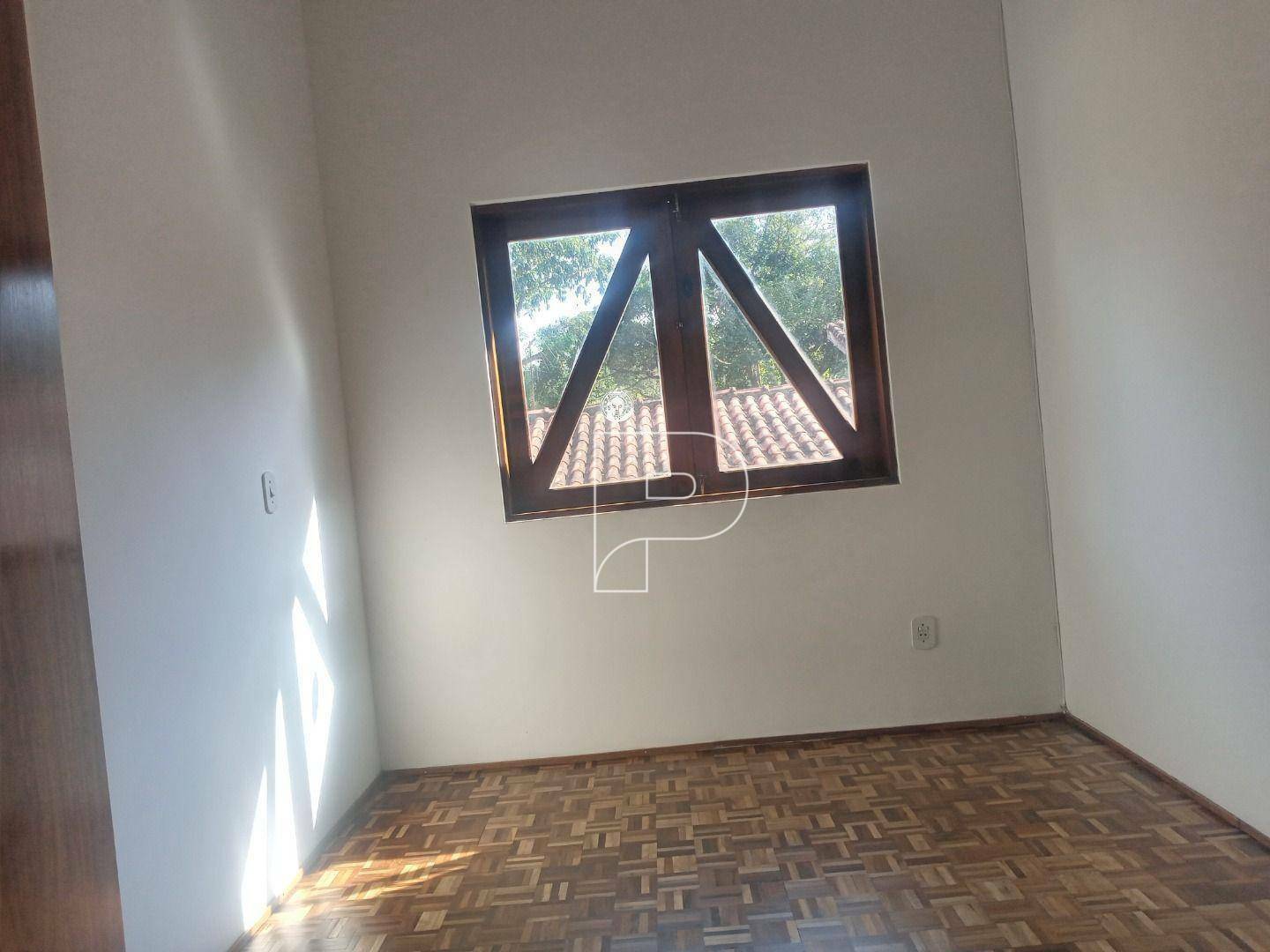 Casa de Condomínio para alugar com 4 quartos, 260m² - Foto 17