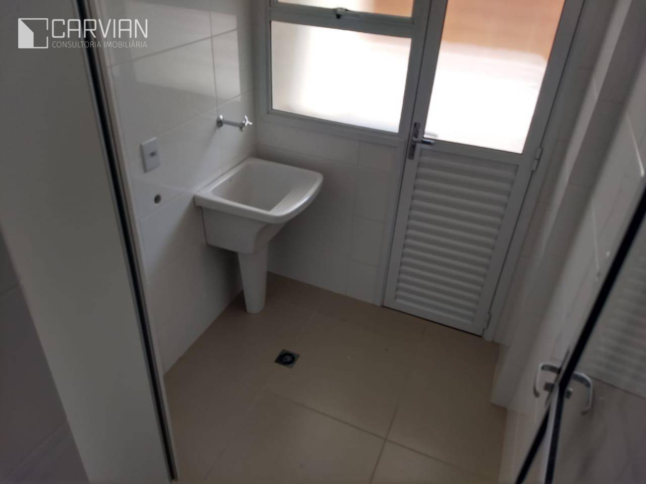 Apartamento à venda com 2 quartos, 85m² - Foto 15