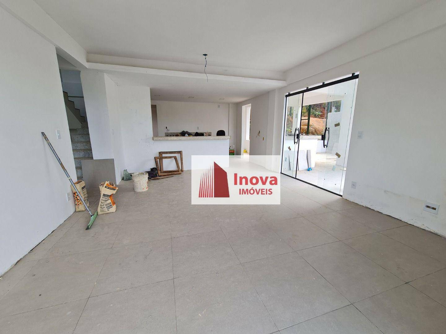 Casa de Condomínio à venda com 3 quartos, 240m² - Foto 12