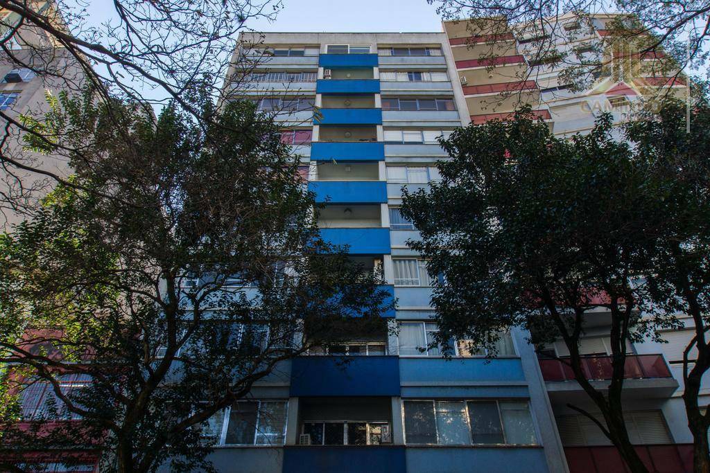 Apartamento à venda com 3 quartos, 174m² - Foto 1