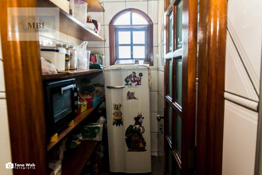 Sobrado à venda com 4 quartos, 1m² - Foto 16