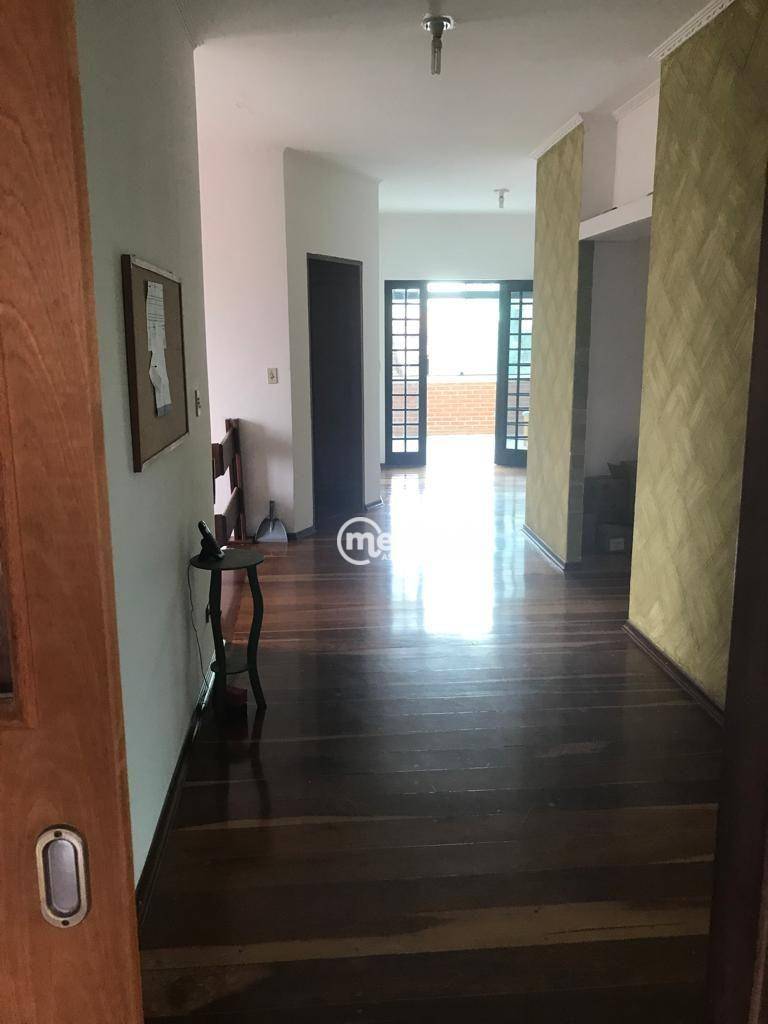 Casa à venda com 4 quartos, 420m² - Foto 12