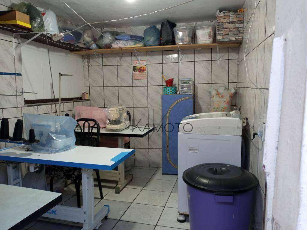 Sobrado à venda com 2 quartos, 120m² - Foto 13